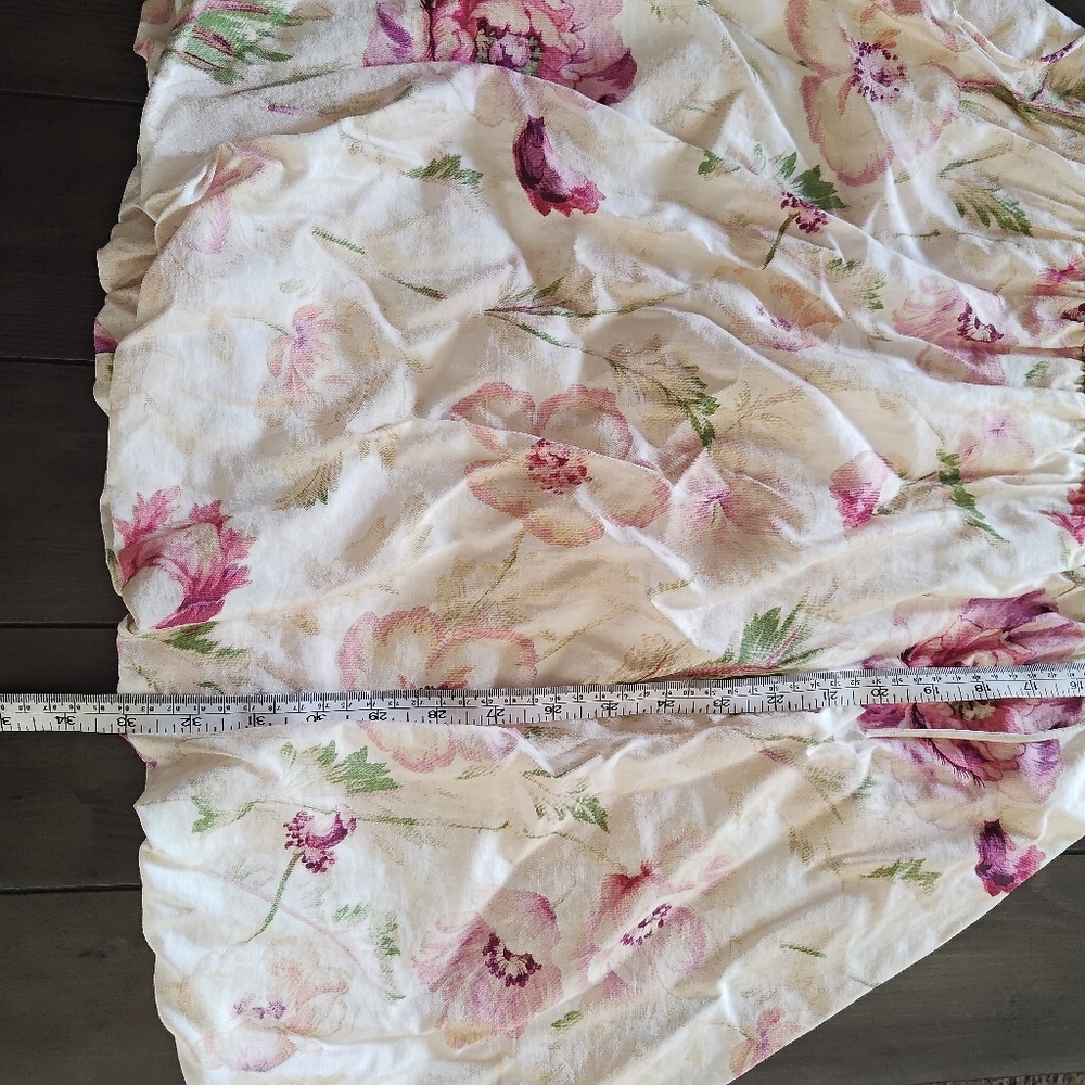 H&M Bubble Hem Floral Dress In Cream/Pink floral Size Small - Picture 10 of 13